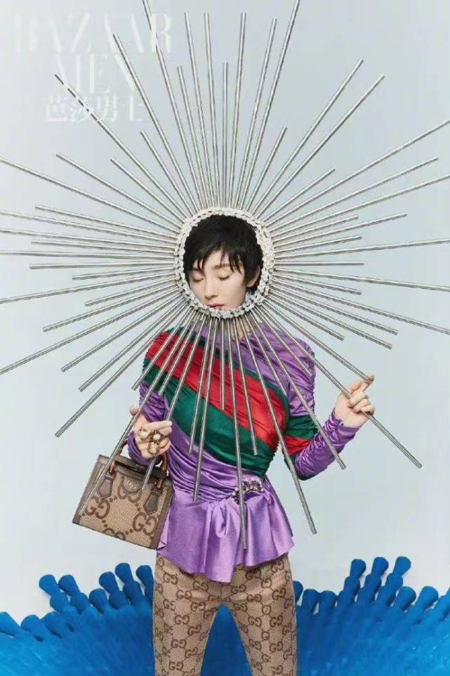 一身 杨幂绝了！剪超短发居然没翻车，穿一身黑拍男?刊大片?气场爆棚