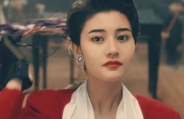 女神5位港风女神的今昔对比，个个都特别耐老，天然美女就是不一样
