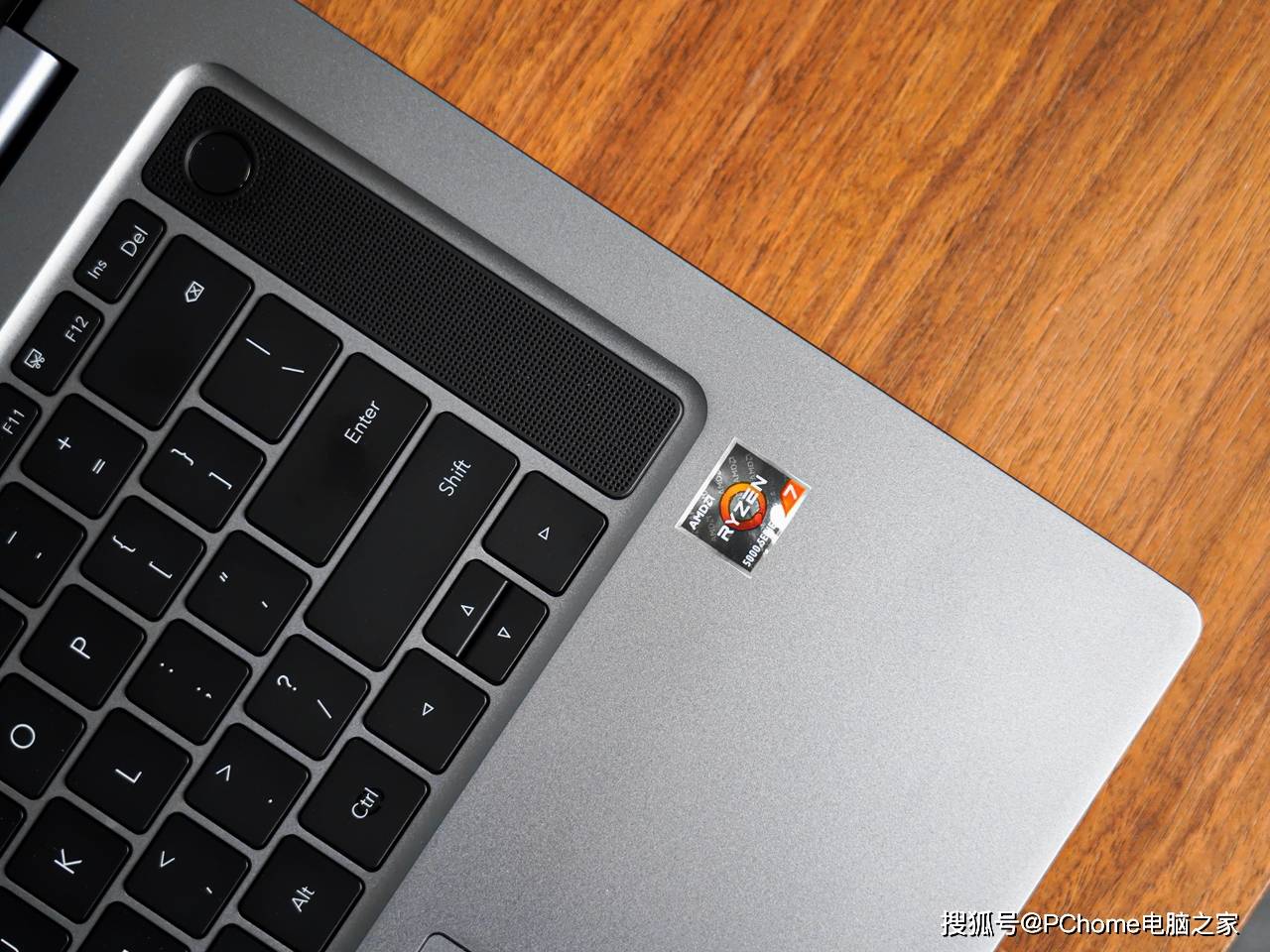 方面|大屏专业本谁更Pro？荣耀MagicBook 16 Pro对决联想小新Pro16