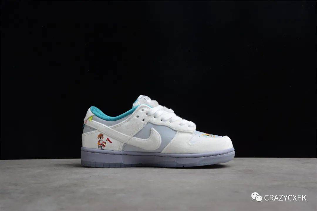 鞋垫 耐克冰雪节 Nike Dunk Low Ice 银灰白冬季仙境滑板鞋