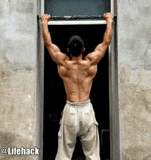 锻炼|农村小伙疯狂秀肌肉，身材碾压99%健身教练