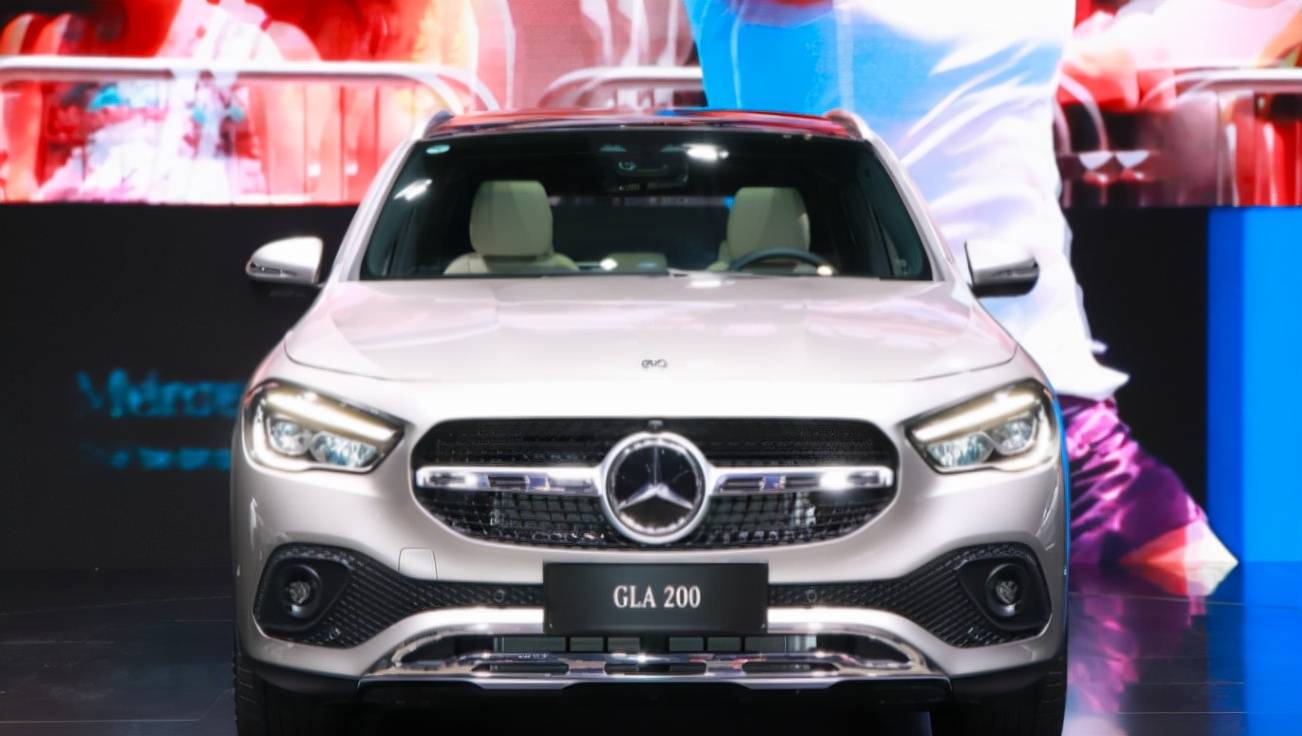 奔驰家族最小suv新款gla值不值得入手