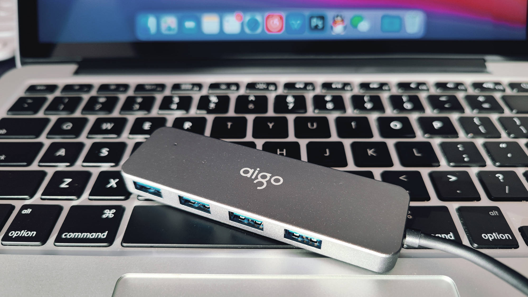 电脑外设插在哪 4afd66969bc048fca22b83d21c238af3.jpeg