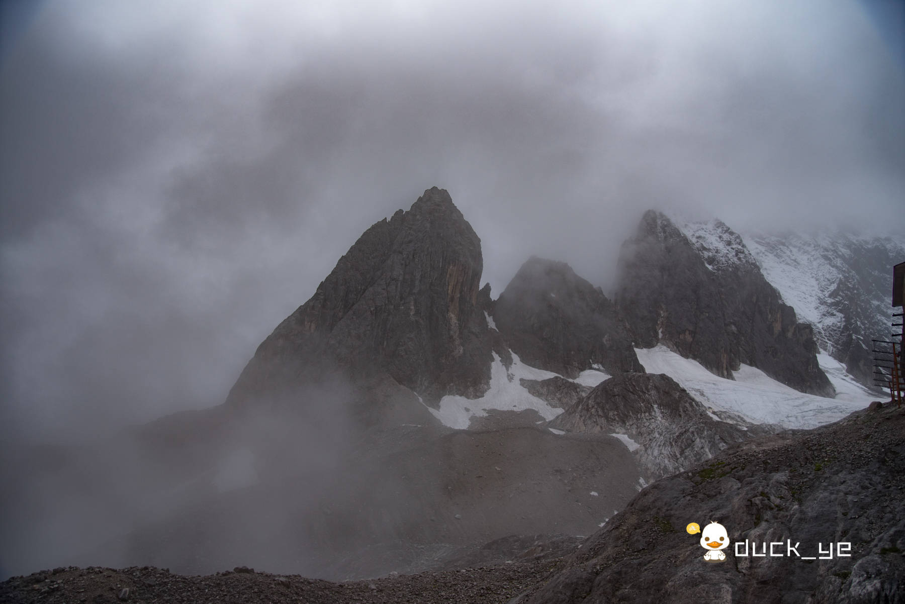 被称为|丽江旅游不容错过的景点，被称为纳西族神山，有美丽的传说！