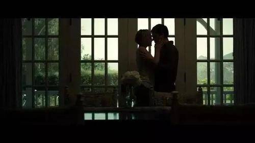 别墅|《爱的就是你》：欲望纠缠，羞耻度爆表，结局却细思密恐