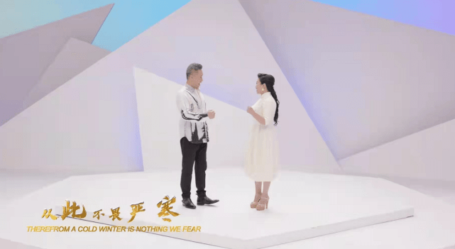 超大 冬奥会新MV大咖云集！刘涛“央视脸”超大气，佟丽娅穿针织裙更美