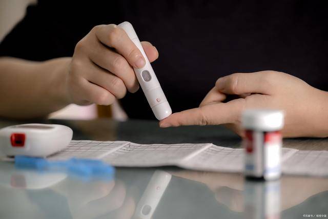 时间|亲睐控糖 血糖波动大的这几个时段 你必须时刻警惕！