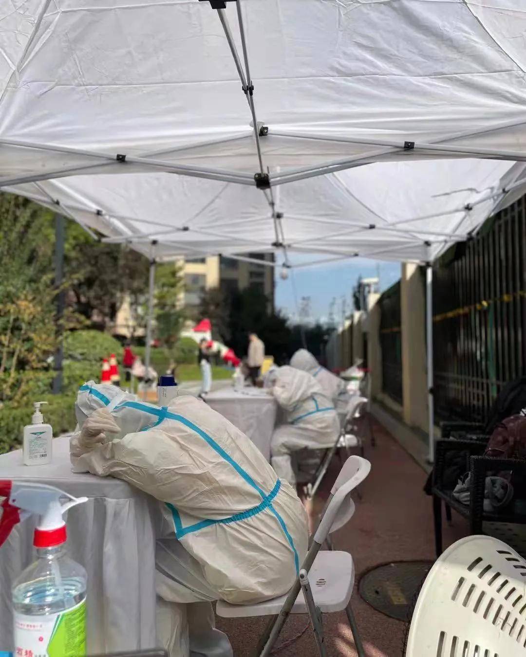 防控|做好疫情防控“守门人” 患者的贴心人