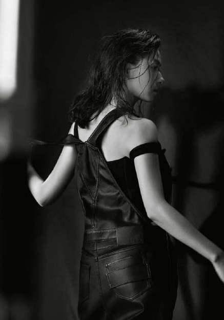 演技|之前的人设不争不抢，这一次参加节目却暴露本性，你会支持她吗