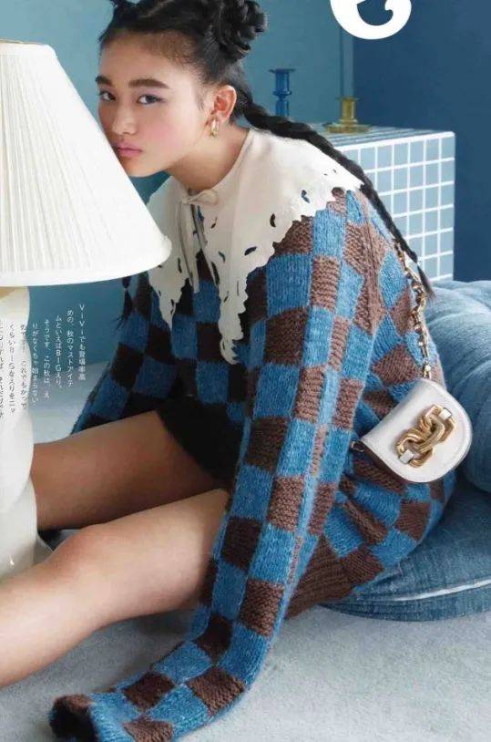 层次 毛衣今冬流行这么穿，巨美！