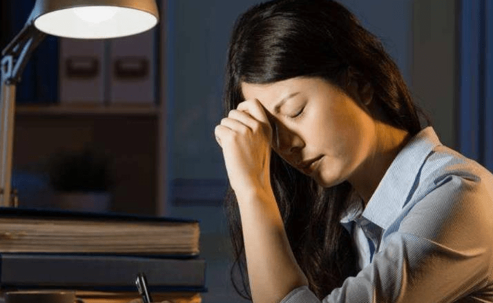 时间|医生提醒:晨起4个症状,或是肝脏发出的“警报”,若一个没中,肝还健康