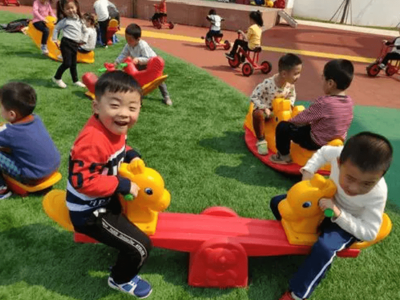 班型|幼儿园变相“打听家底”，作业内容是与车合影，不料被家长反套路