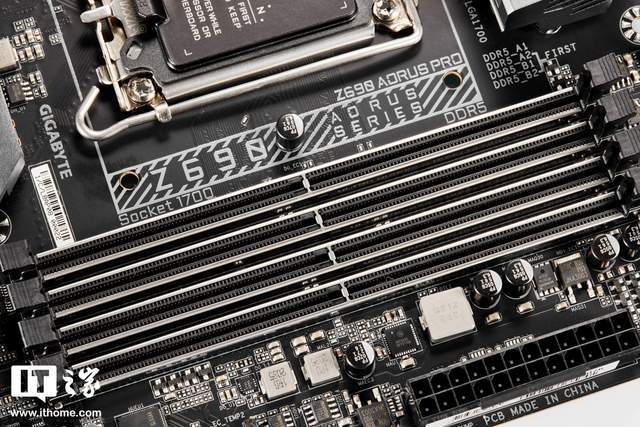 散热|12 代酷睿全新座驾，技嘉 Z690 AORUS PRO 主板图赏