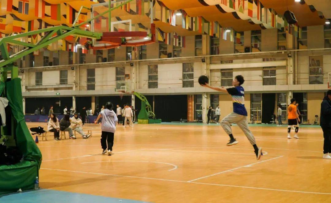 风是|西安翻译学院的风，是什么味道？