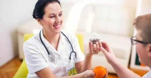 控制|糖友吃二甲双胍讲究多,了解这8个疑问,吃药不伤身