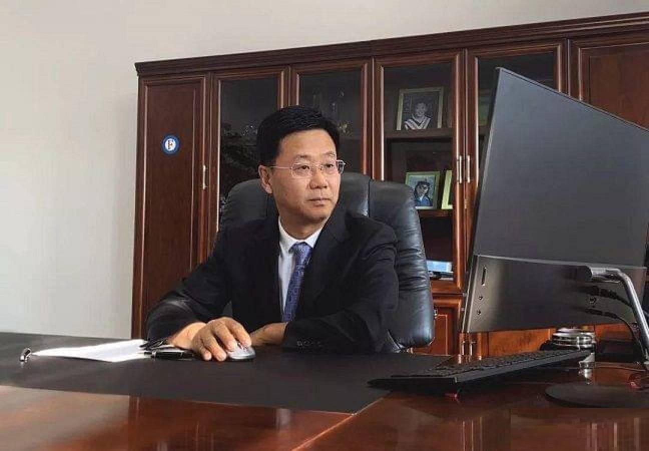 第三位:宋飞(烟台艾迪精密机械股份有限公司董事长)近日,胡润研究院