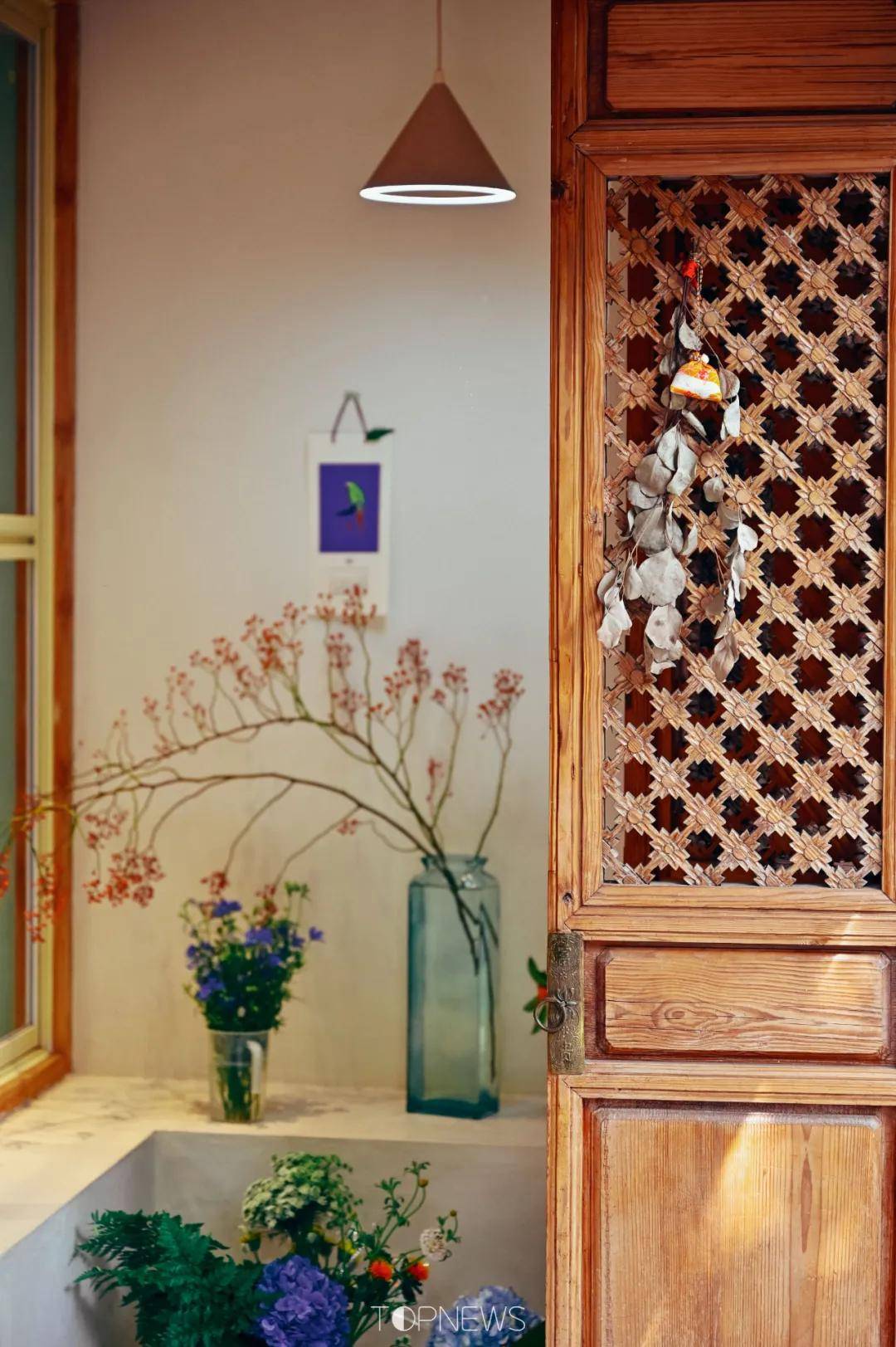 特辑魔都咖啡馆「证件照」特辑，这10家超好拍！