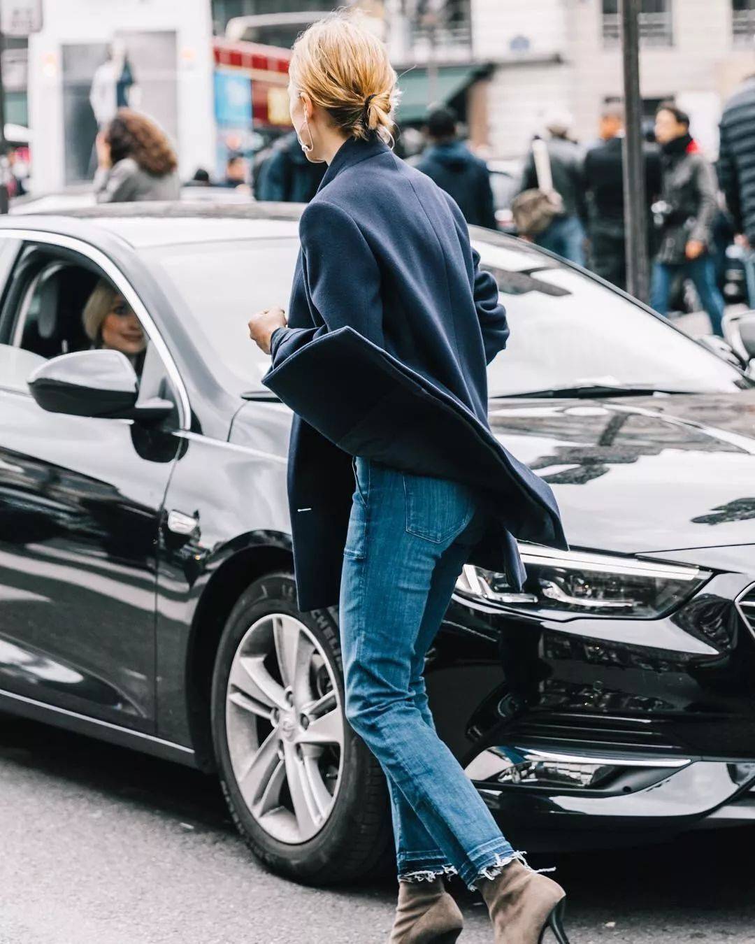 毛衣 毛衣+直筒裤= 偷偷显瘦5斤,显高五公分,气质惊艳!