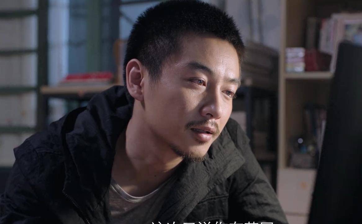 剧情|突围：陈晓上线一集后，就给全剧带来了第一个泪点，剧情步入正轨