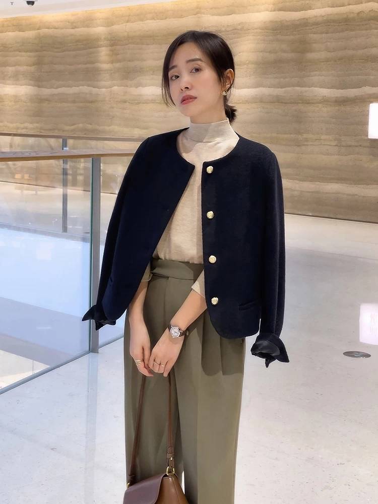 材质 “外套”才是保暖界的yyds，这几款时髦百搭显气质，让你气质翻倍
