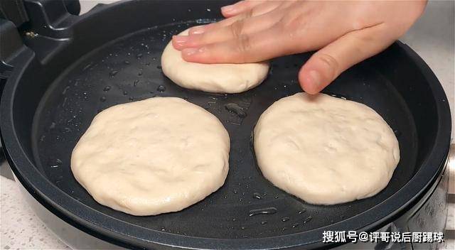 葱花|我家经常吃的一种早餐，简单快手，十五分钟搞定，家人都很爱吃