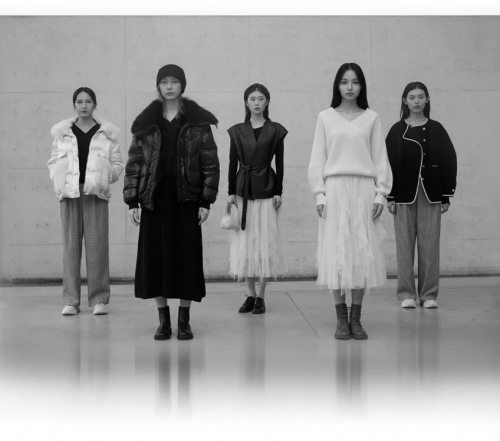 面料indicia WINTER21 FASHION SHOW“Relations关系” 冬季时装秀