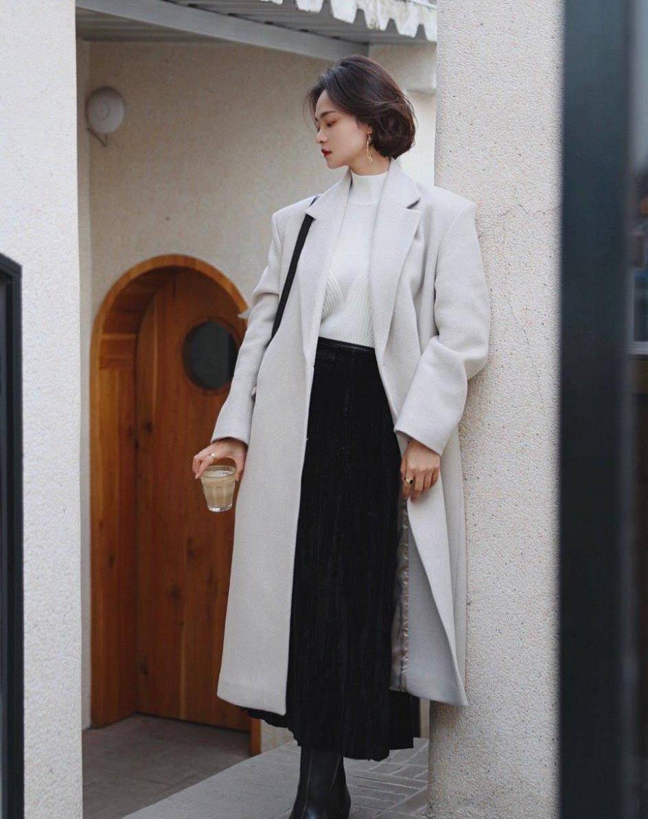 整体 今冬突然火起来的“中筒靴”，个性、百搭又显高，时髦有型不挑人