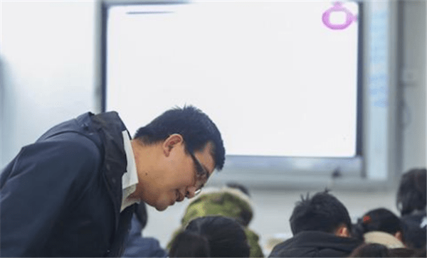 大学如何找老师做科研 77eb2832318943c5bc6d69d165fec77d.png