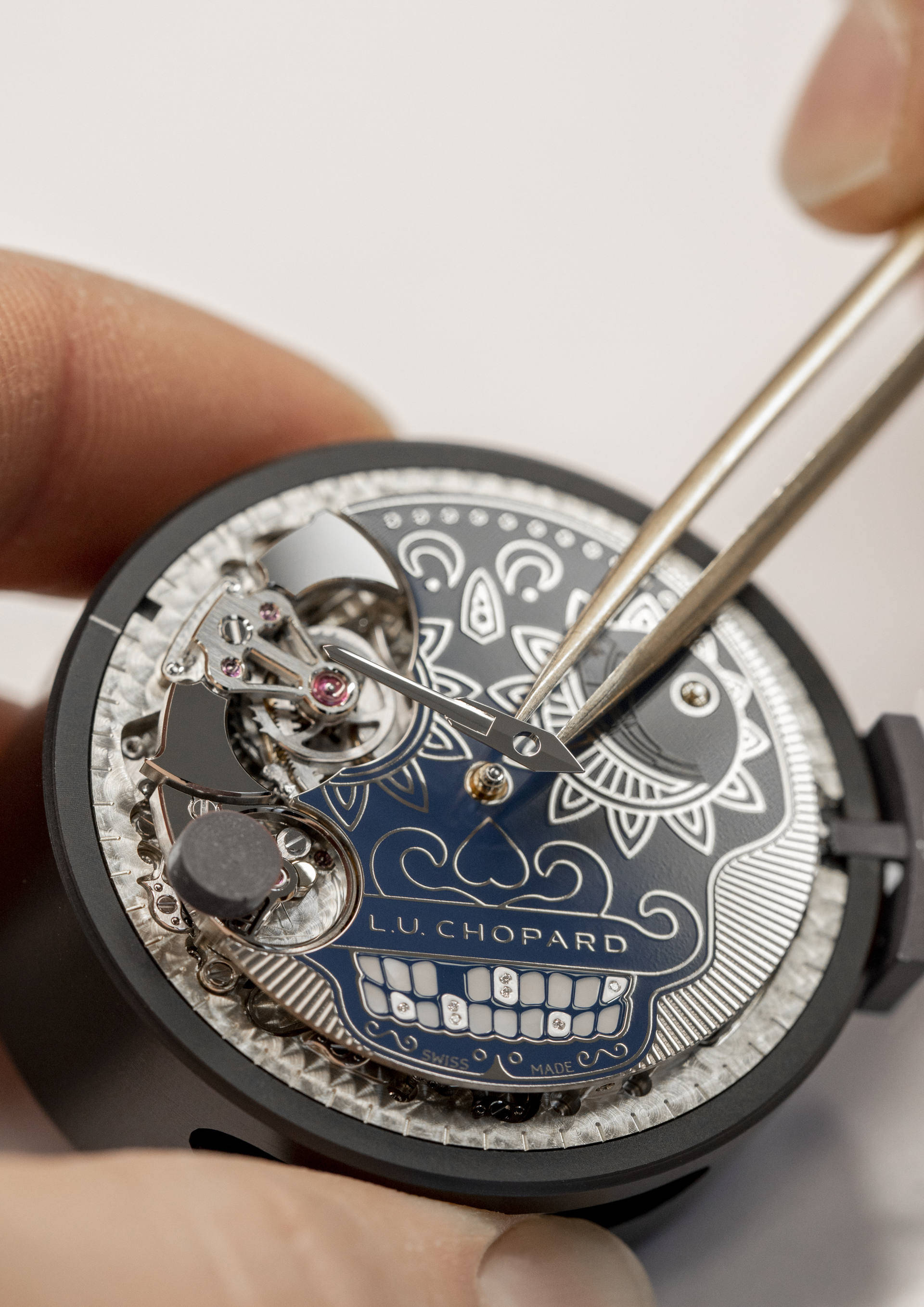 Strike奢华奢侈媒体|Chopard推出L.U.C Full Strike三问表|奢侈奢华媒体