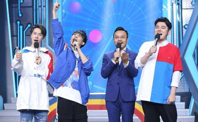 中宣部|四大卫视台被广电约谈，芒果、蓝台首当其责！疯狂造星还能撑多久