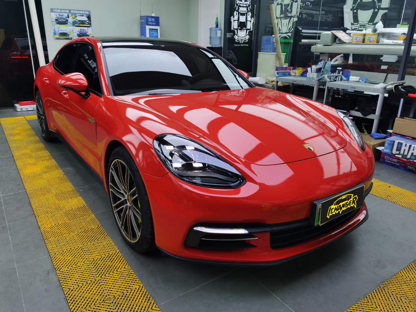 保时捷帕拉梅拉汽车ichanger(icr)改变者改色膜熔岩橙