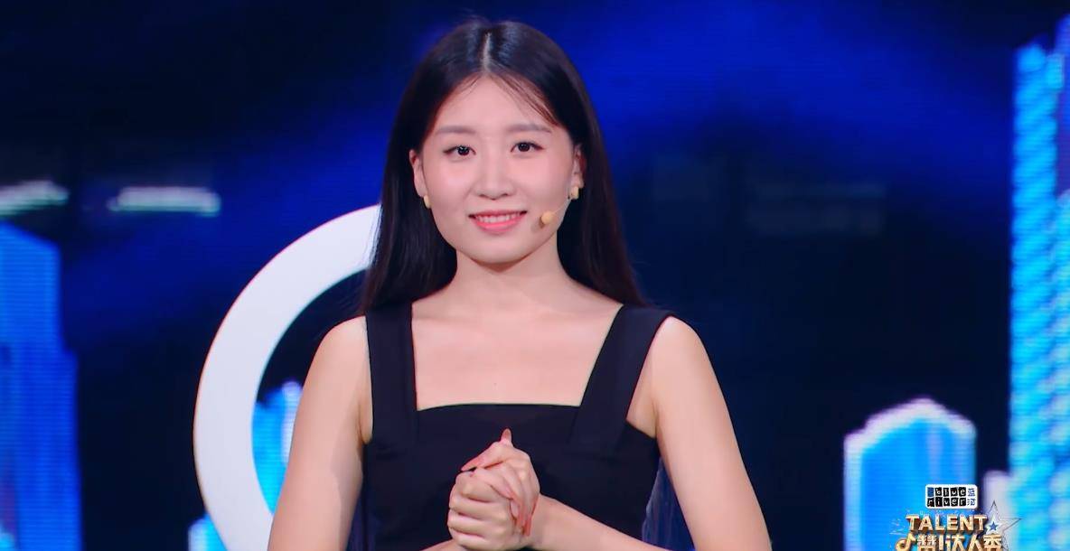 舞台|《达人秀》再次来袭，全新明星观察团互动有料，增加节目趣味性