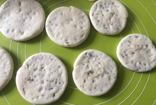 椒盐|儿子的早餐不将就，他独爱这款，健脑耐饿，越嚼越香