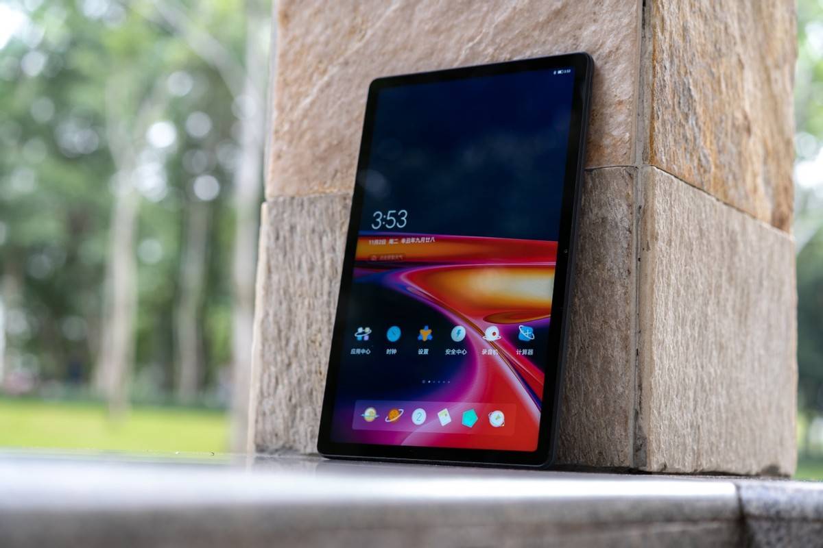 娱乐轻办公之选，一款小新Pad足矣