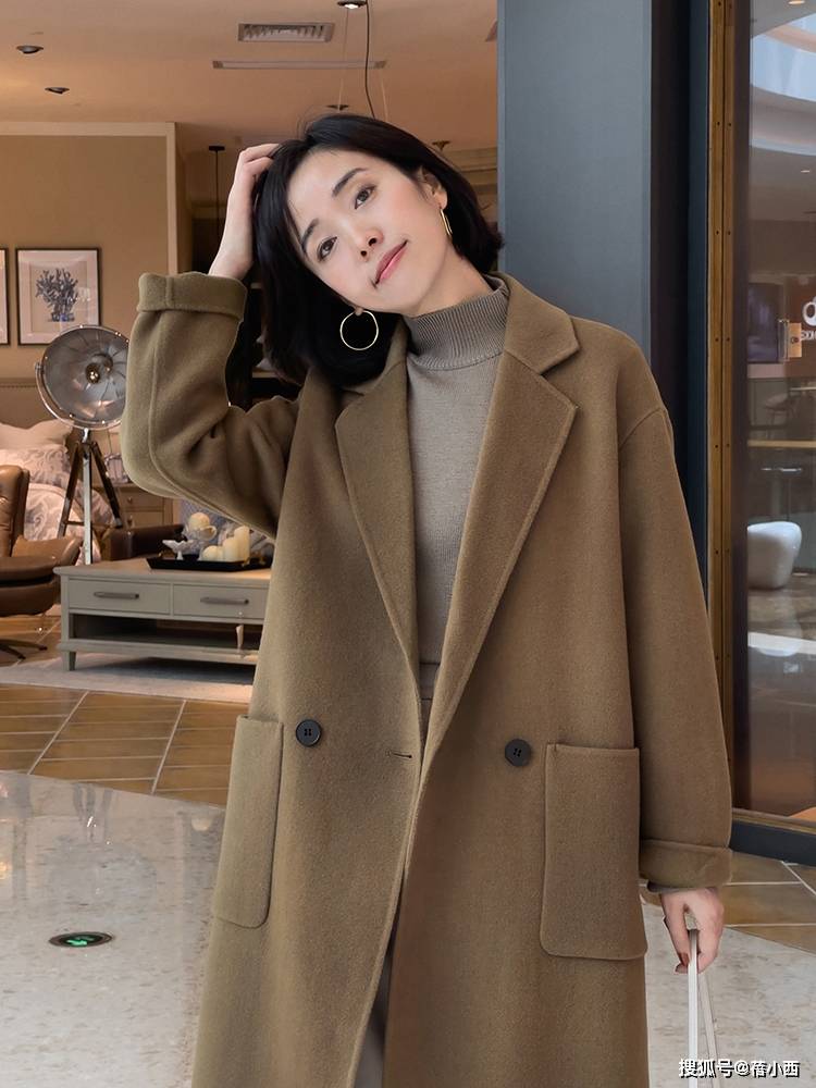 清爽 今年风靡的“大衣”搭配，轻松穿出优雅大女人韵味，减龄又有气质