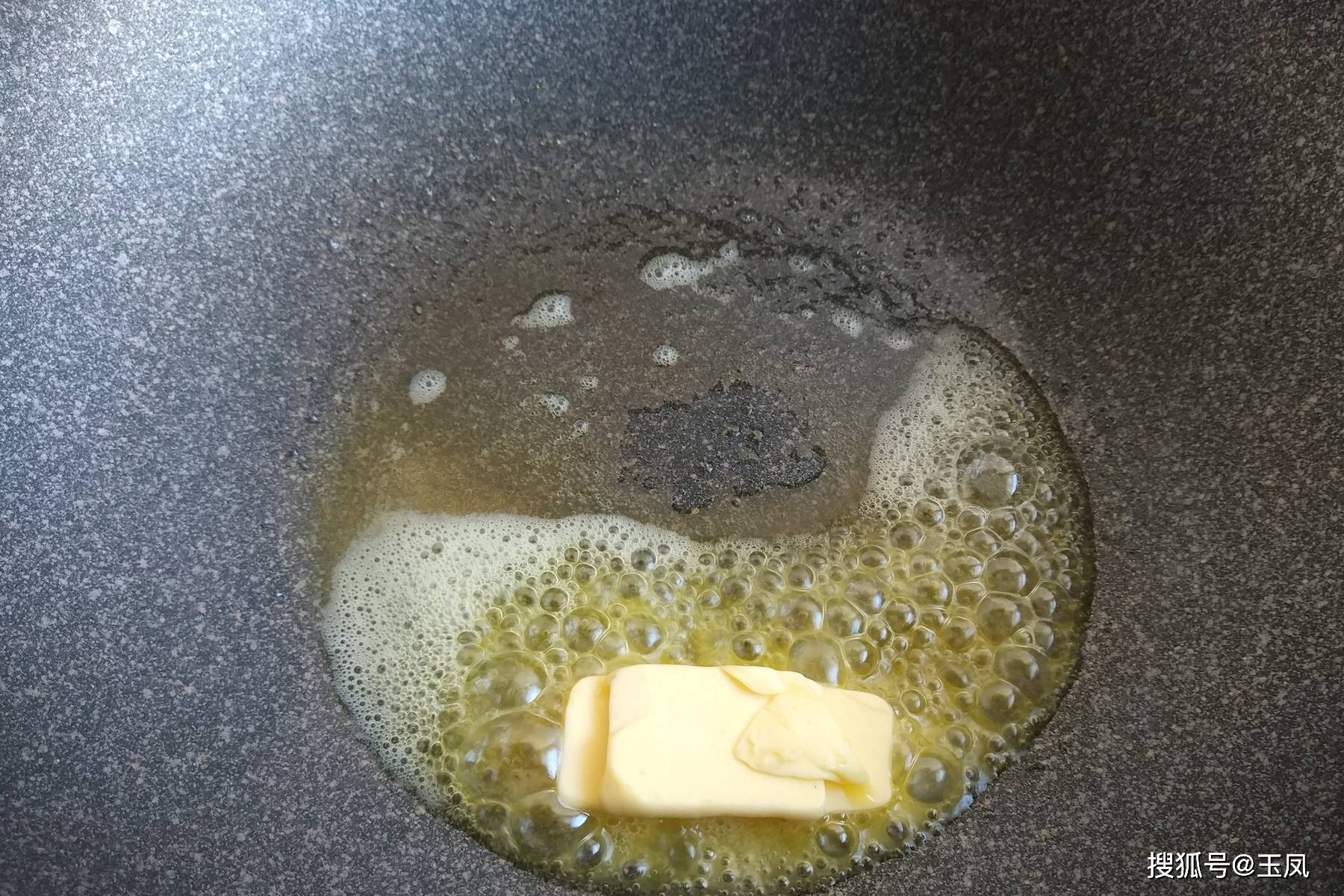 亲朋|春节少不了的小零食，10分钟做1锅，自己做成本不及买的一半