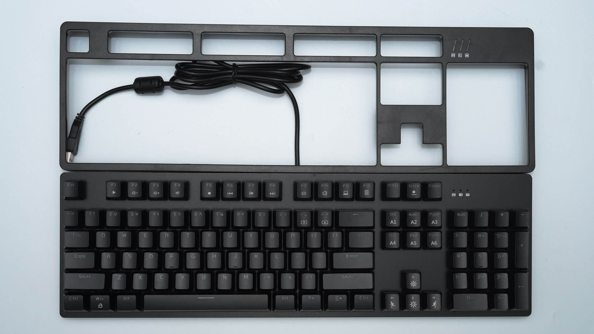 个性化，更自由 - 斗鱼DKM180热插拔机械键盘