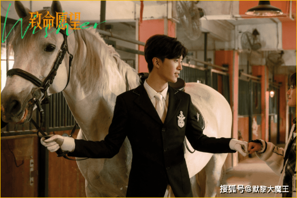 冯绍峰|《八角亭》口碑不佳？爱奇艺又一悬疑剧官宣，看到男主后爆款预定