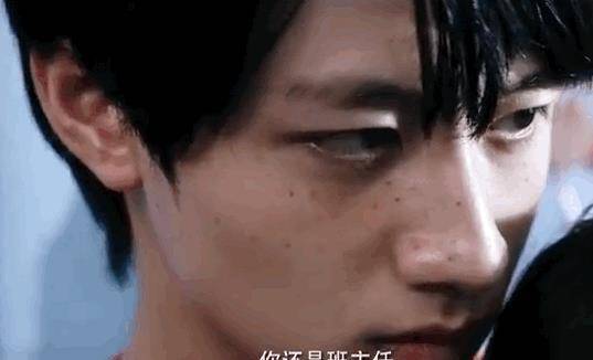 太帅|包贝尔称朱志鑫的缺点是太帅，演技恰好弥补不足，是天生的演员