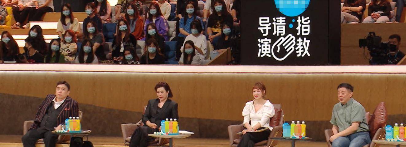 赫蕾|《导演请指教》开播，包贝尔打败专业导演，获制片人们一致肯定