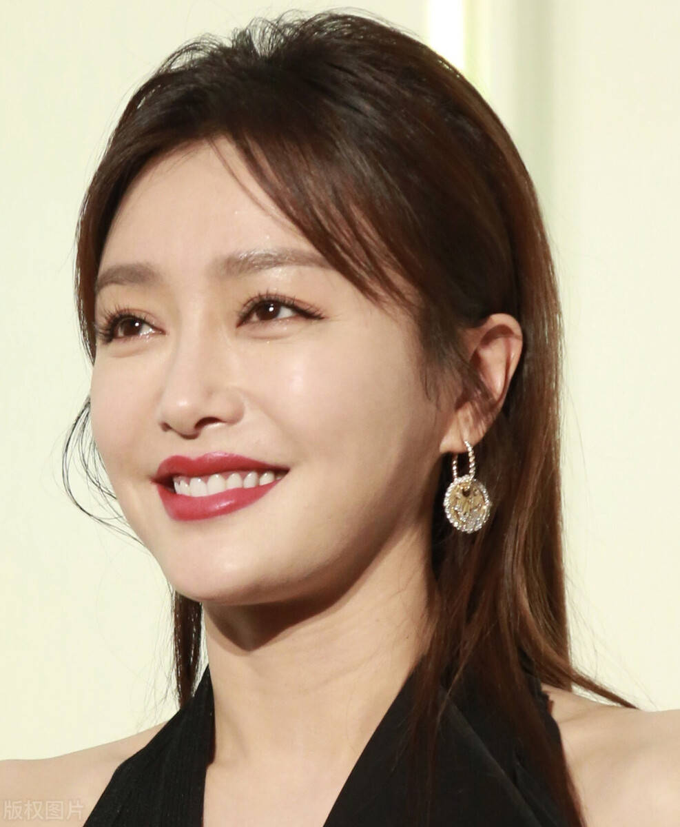 白点|我与秦岚的关系很简单