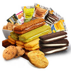 缺乏营养|聊一聊吃零食这个话题,到底能不能吃零食?如何选购零食?