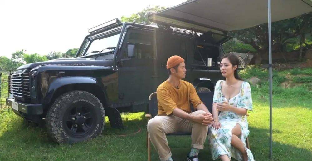 Fatman|TVB小花穿比坚尼上节目晒身材！自认係Fatman 丝巾遮肚却更显圆润？