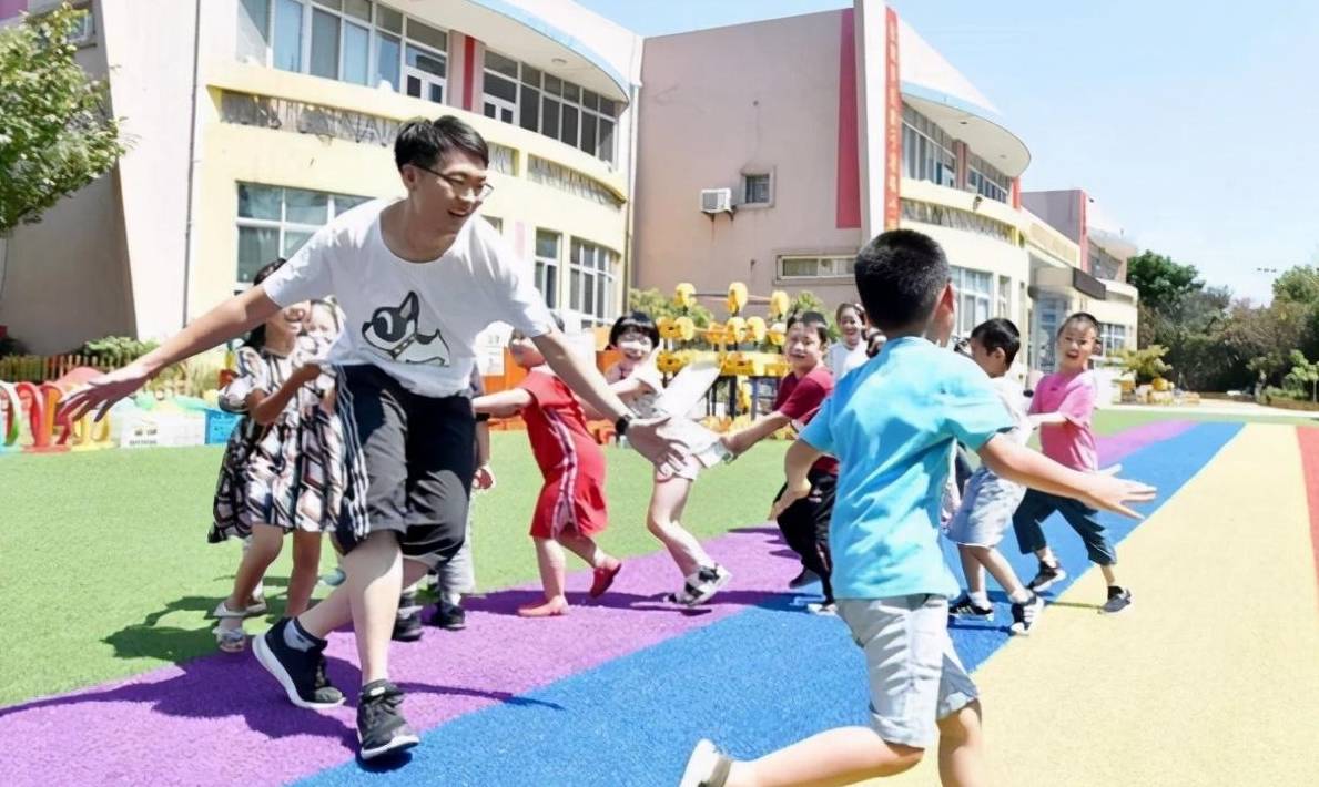 要求|幼儿园留奇葩作业，要求填“我家的车”调查表，宝妈机智做法获赞