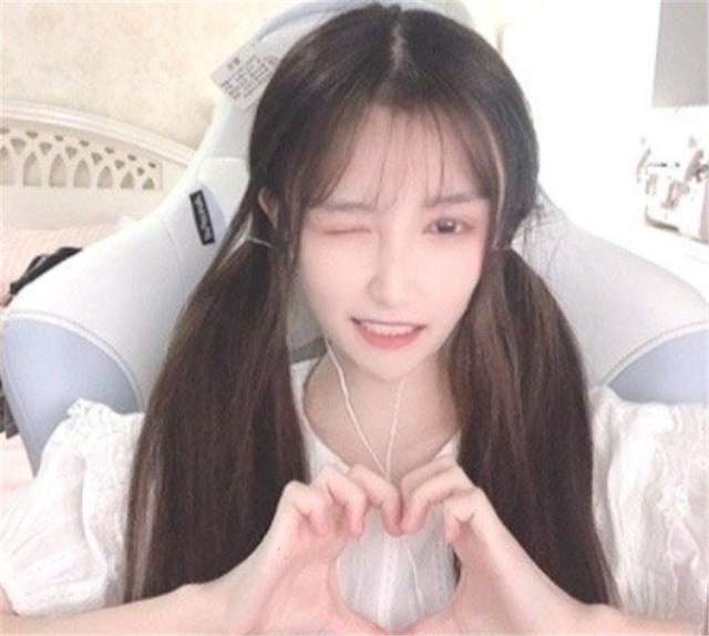 限定皮肤来袭和平精英新活动霸气斗鱼若若亲测奖品拿到手软