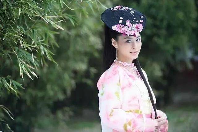 土匪别光骂现在古装剧造型没创意，以前那些极具个性的造型也很拉跨