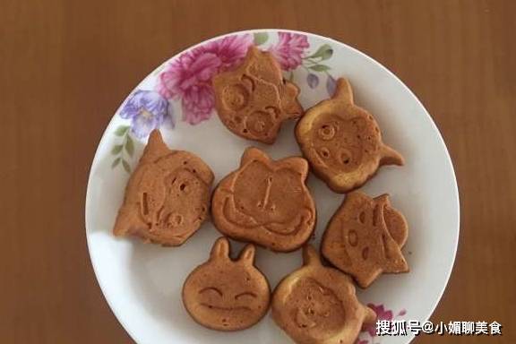 做法|自制脆皮蛋糕，筷子搅一搅，不用发酵，不用烤箱，5分钟就能吃