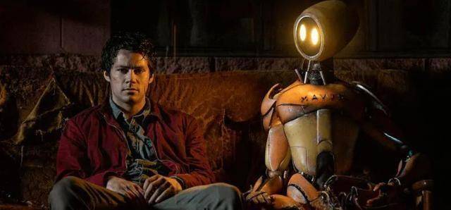 治愈|不愧是汤姆·汉克斯，撑起了人、狗、机器的末日旅程