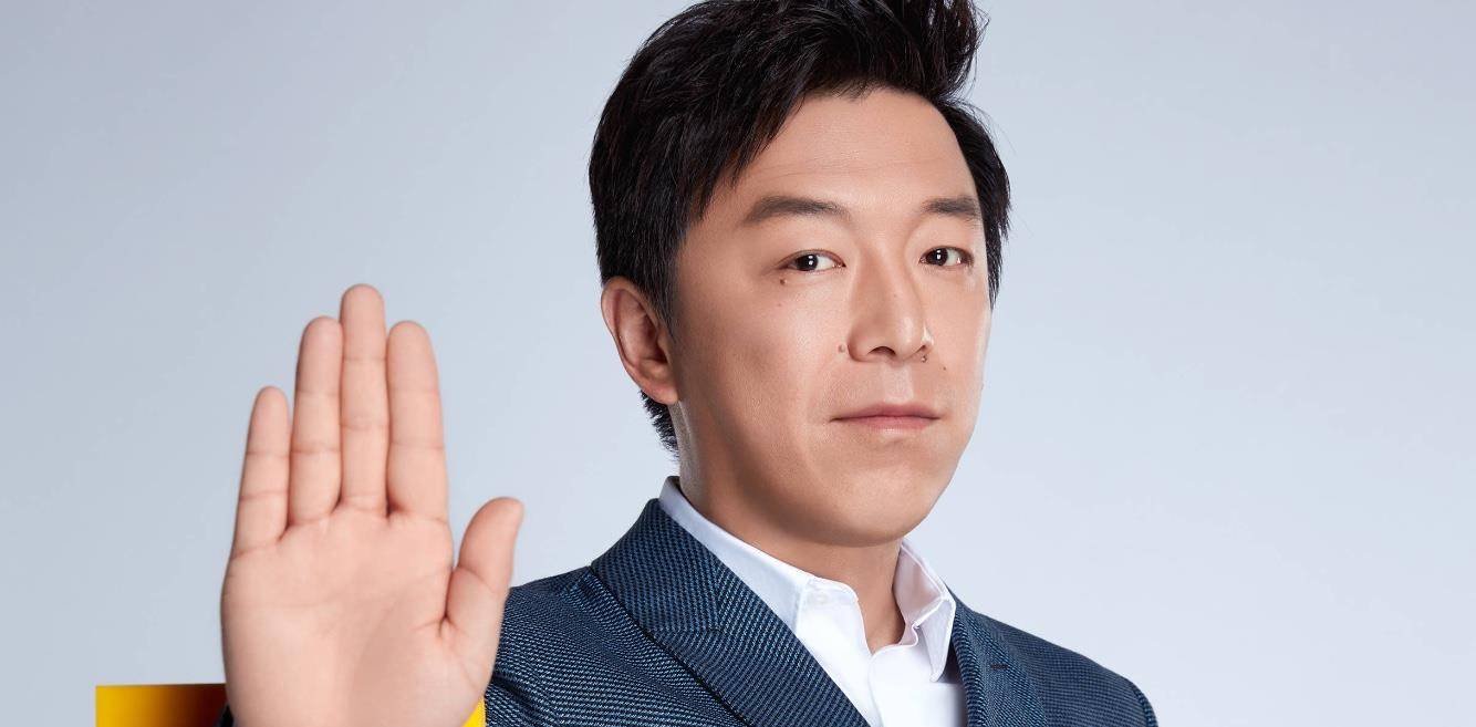 "影帝"黄渤的高情商:机智回应柳岩,调侃曾志伟,讽刺蔡康永