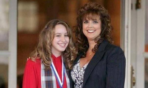 赡养费|摩纳哥夏琳王妃从南非返回，和丈夫甜蜜同框，力破离婚传闻